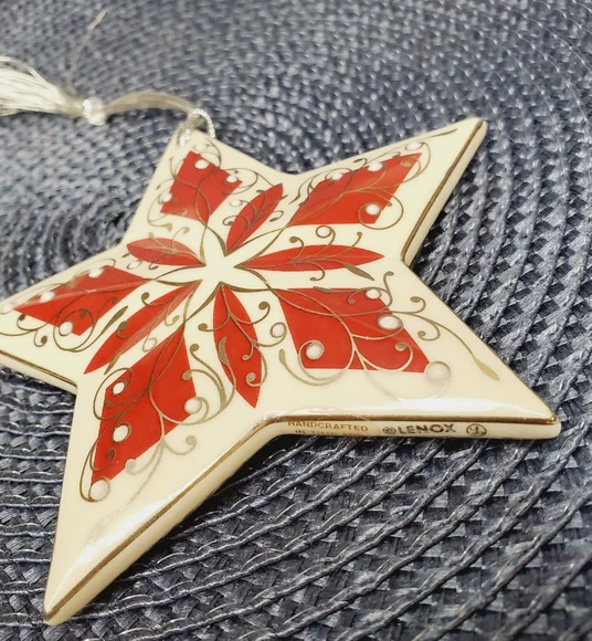 Lenox Ornament Porcelain Red & White Star - Picture 2 of 5